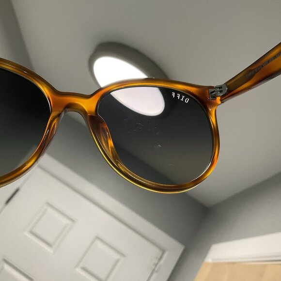 DIFF Cosmo Polarized Sunglasses
